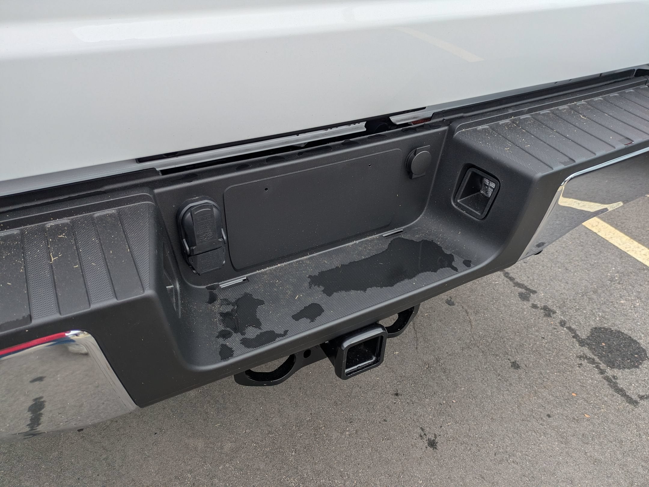 2027 Ford Super Duty F-350 SRW XLT