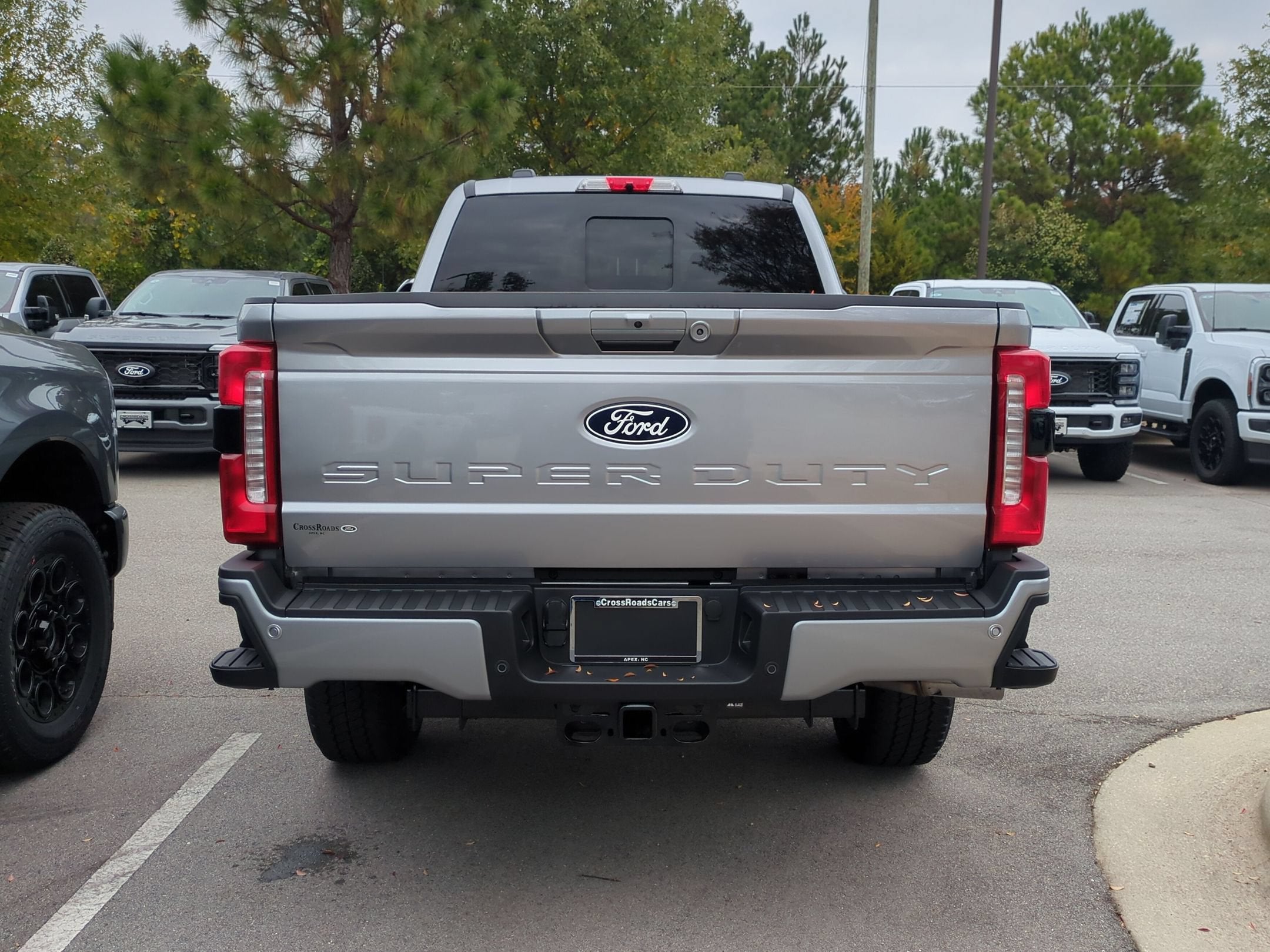 2027 Ford Super Duty F-350 SRW XLT