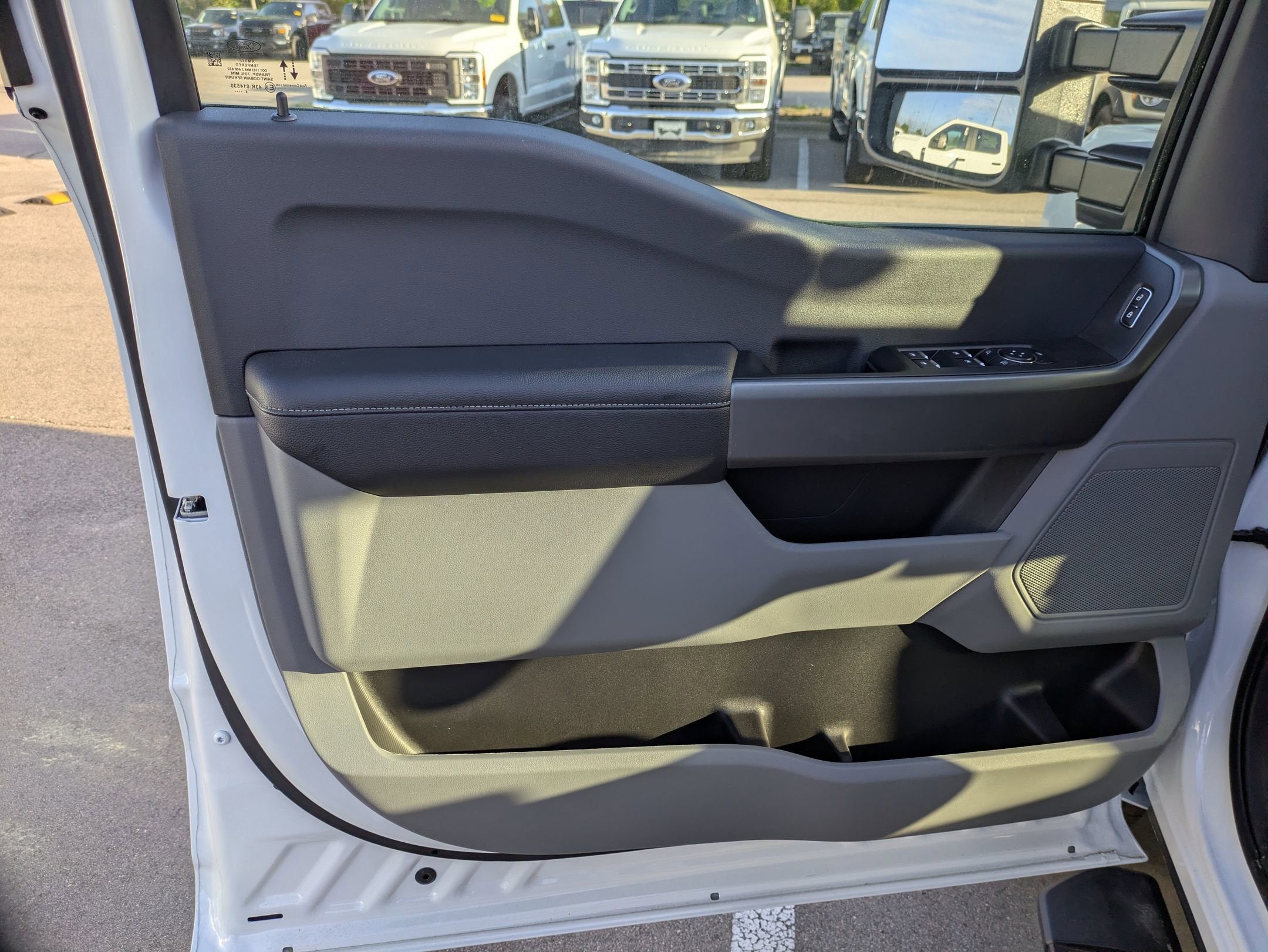 2026 Ford Super Duty F-350 SRW XLT