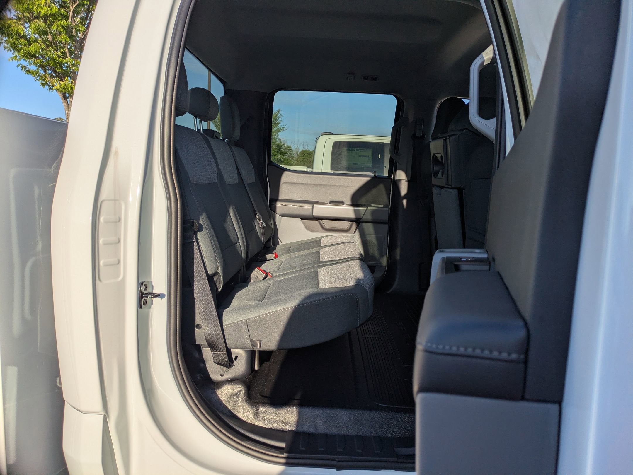 2026 Ford Super Duty F-350 SRW XLT