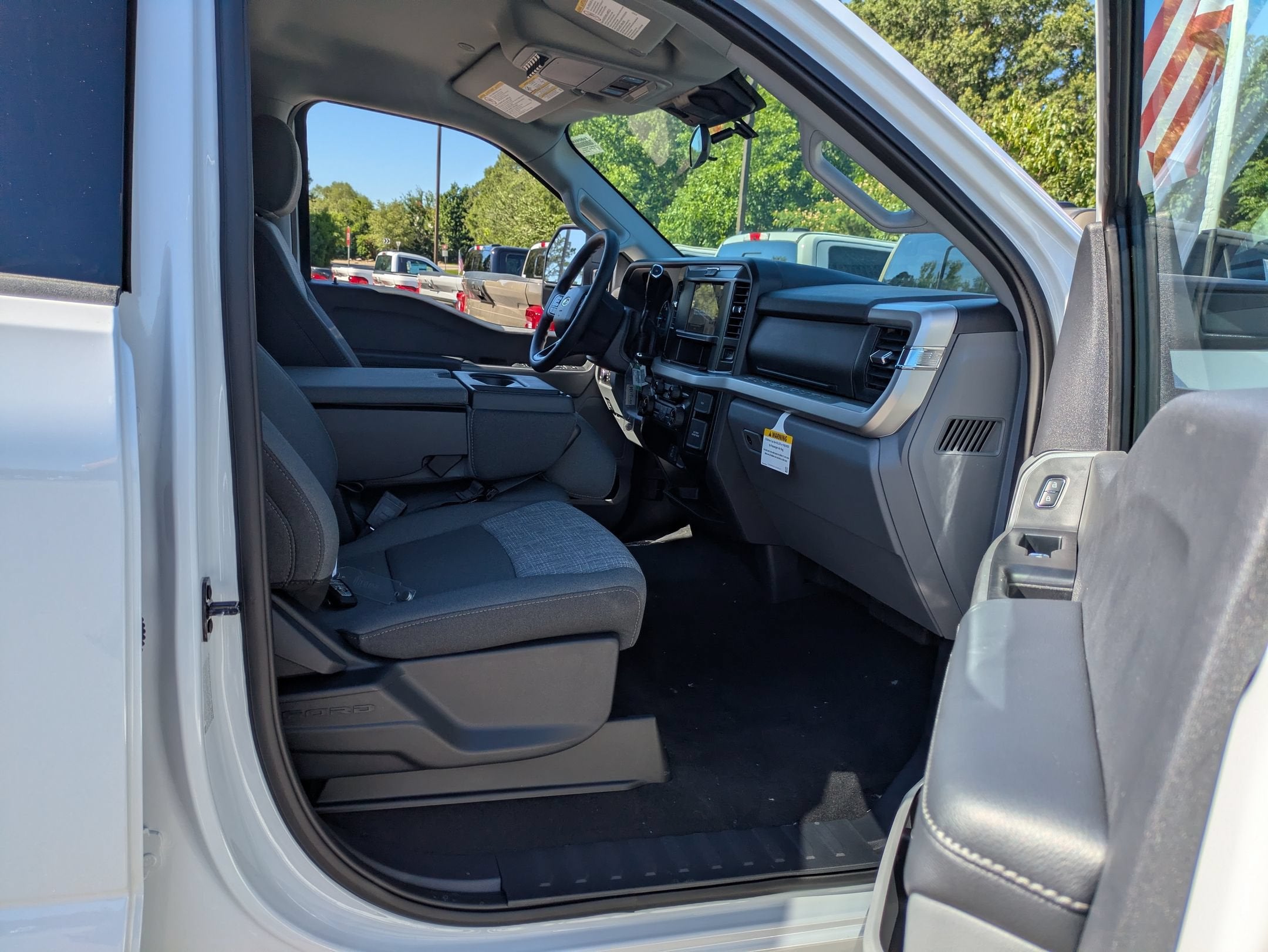 2026 Ford Super Duty F-350 DRW XLT