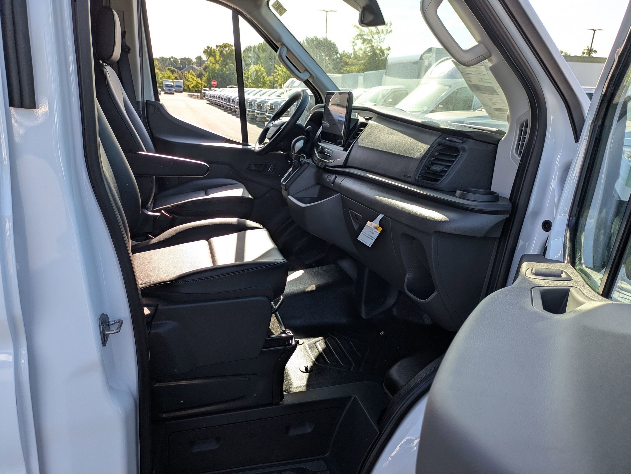 2026 Ford Transit Cargo Van Base