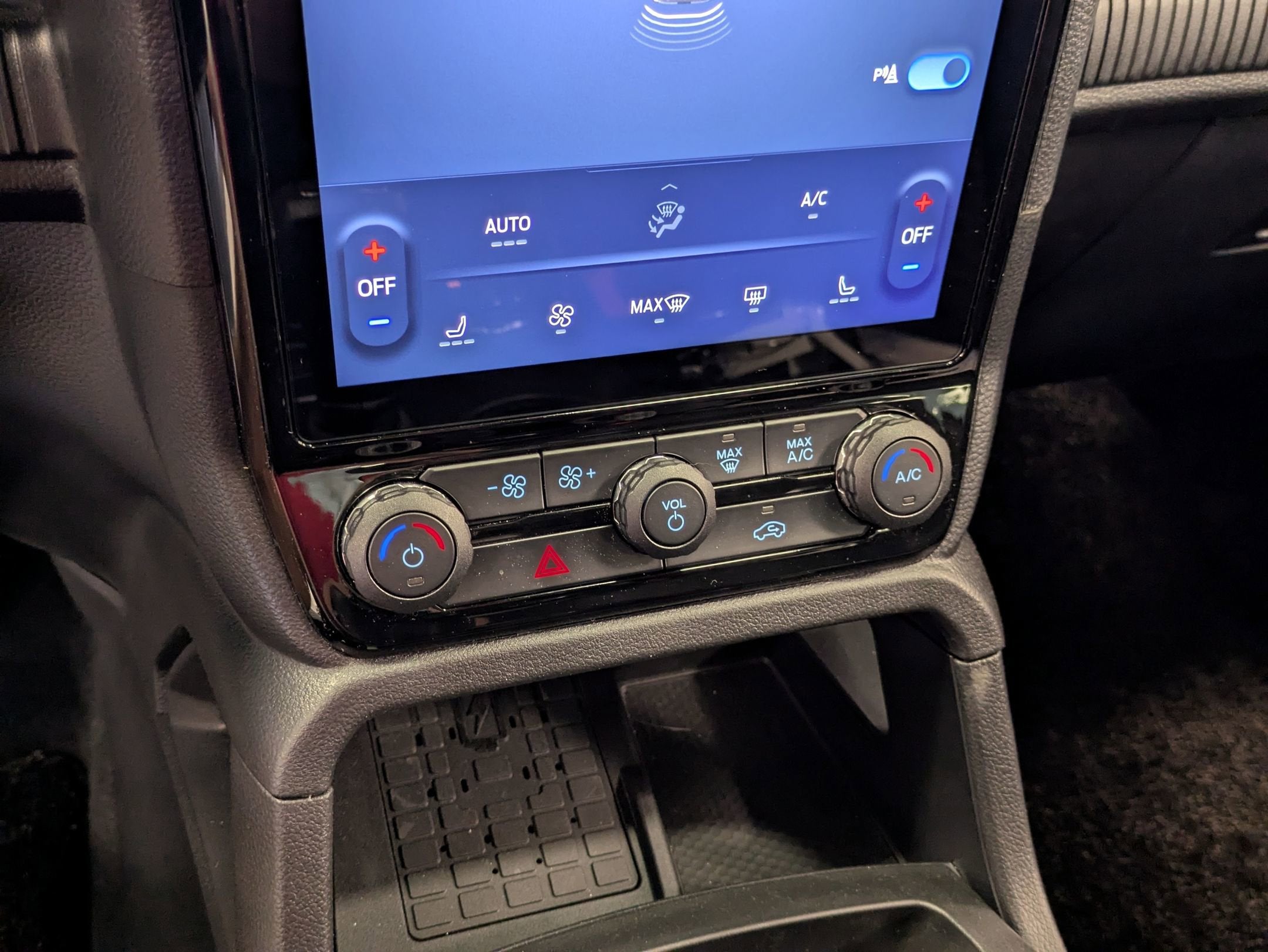 2025 Ford Ranger XLT - Crossroads Courtesy Demo