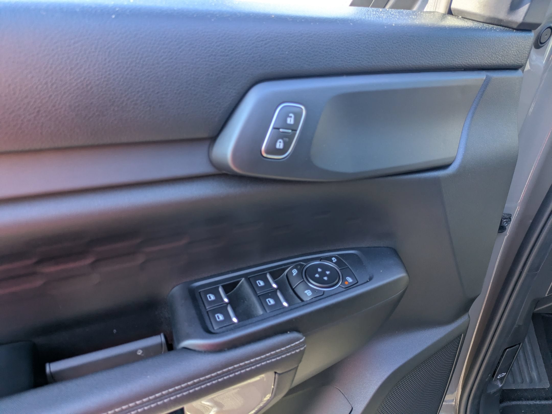 2025 Ford Ranger XLT - Crossroads Courtesy Demo