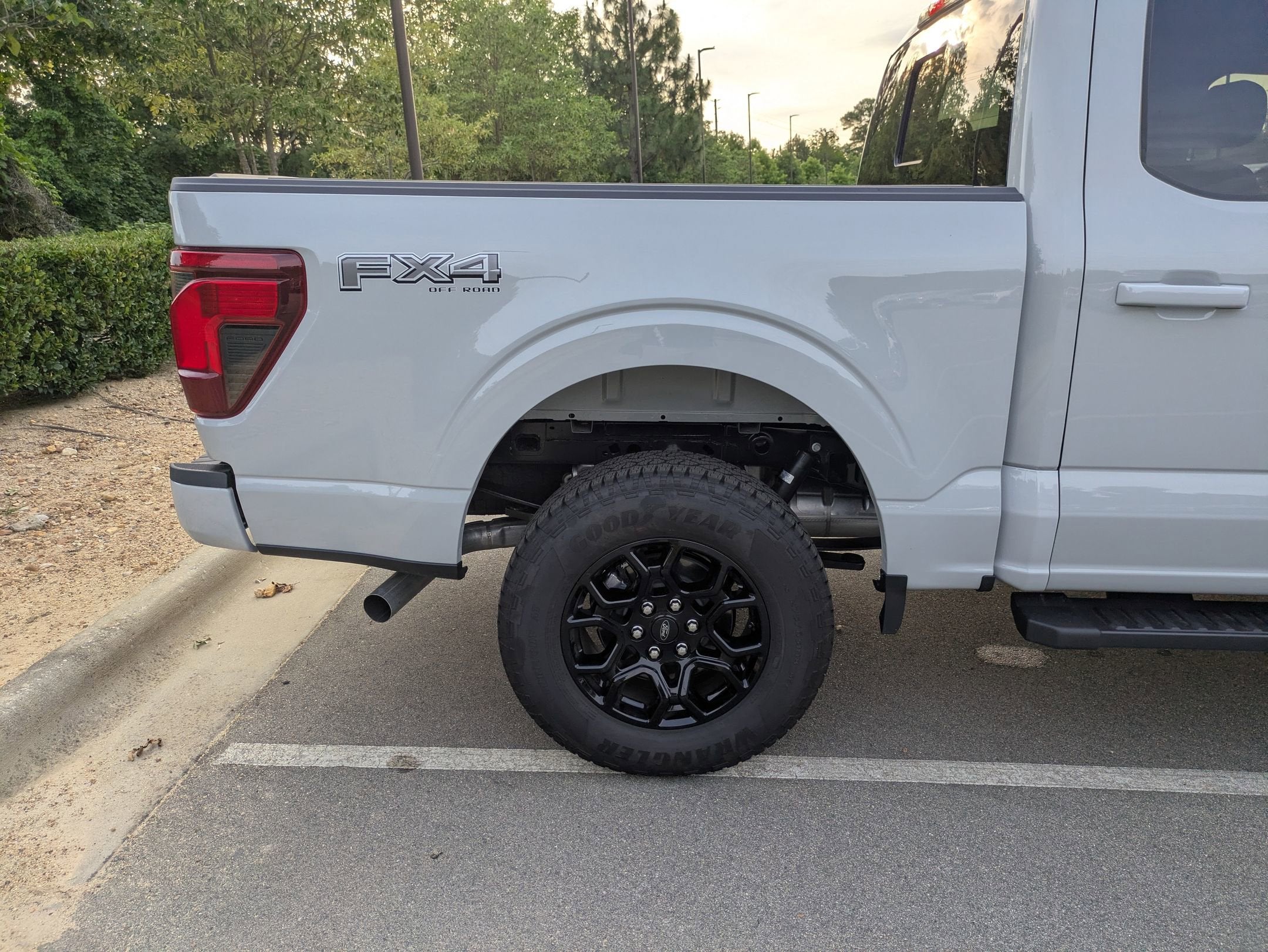 2026 Ford F-150 XLT - Crossroads Courtesy Demo