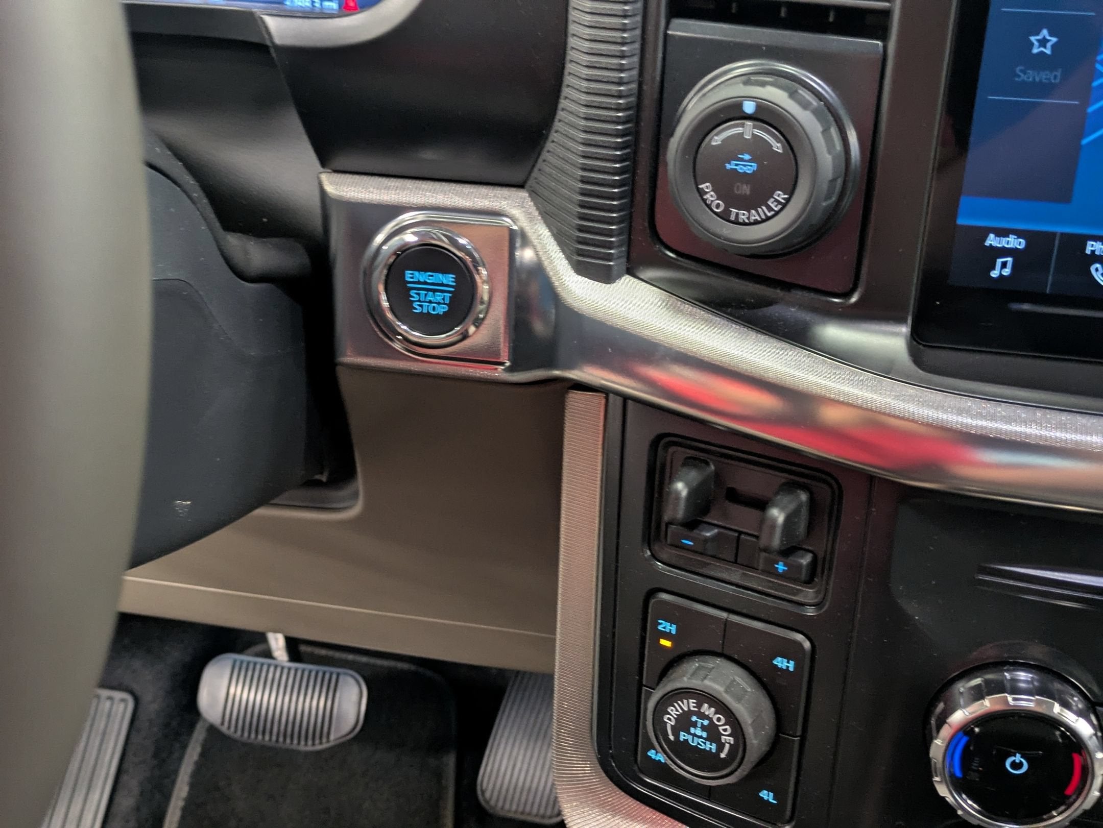 2026 Ford F-150 Platinum - Crossroads Courtesy Demo