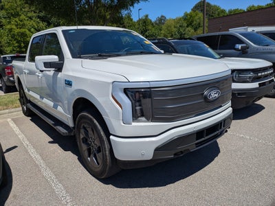 2025 Ford F-150 Lightning LARIAT