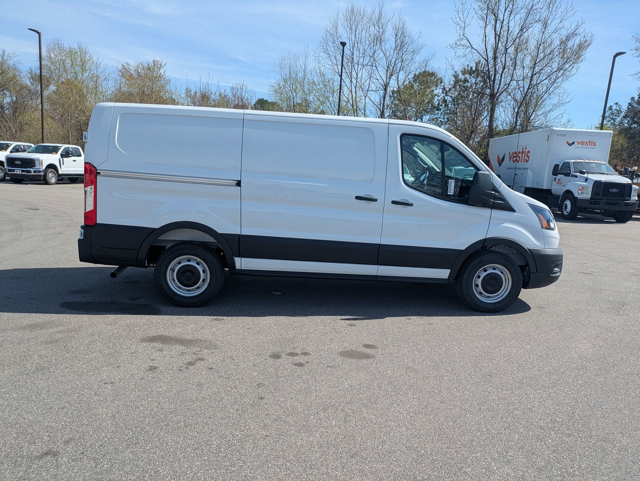 2026 Ford Transit Cargo Van Base