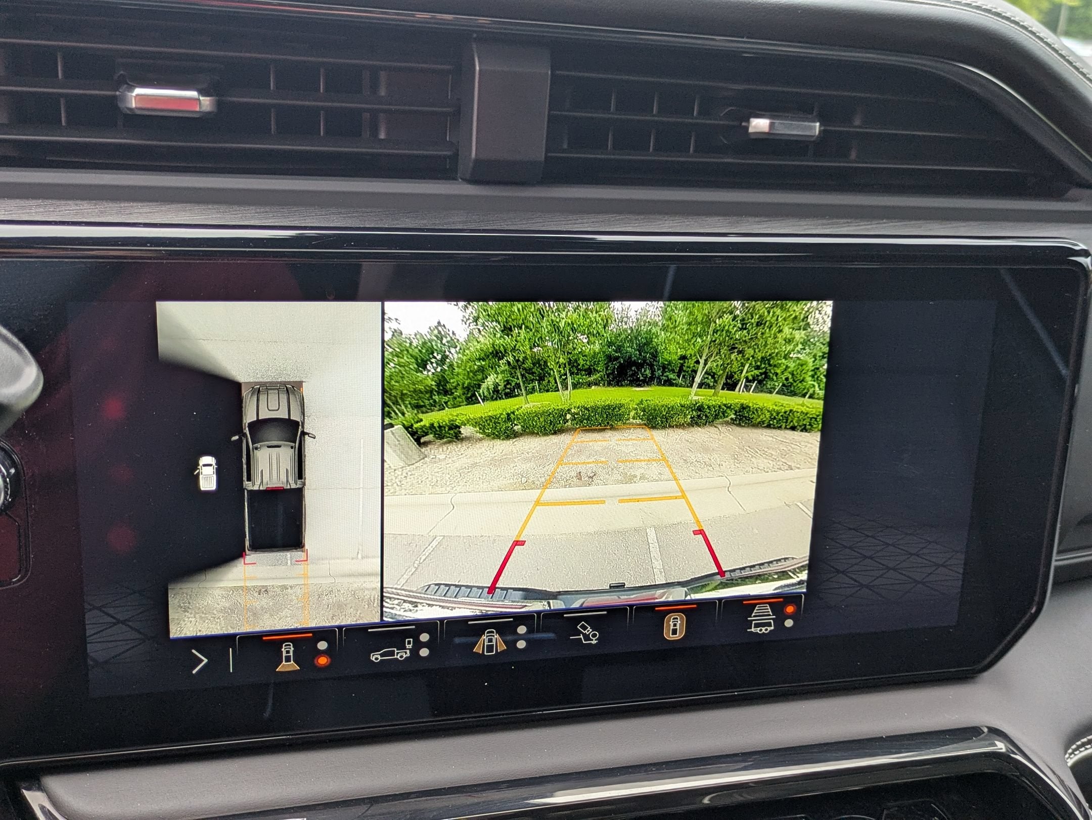 2024 GMC Sierra 2500HD AT4X