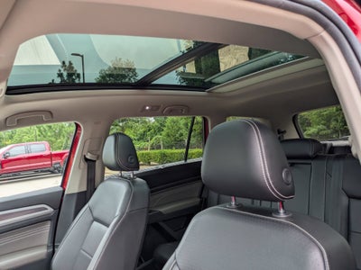 2022 Volkswagen Atlas 3.6L V6 SEL R-Line