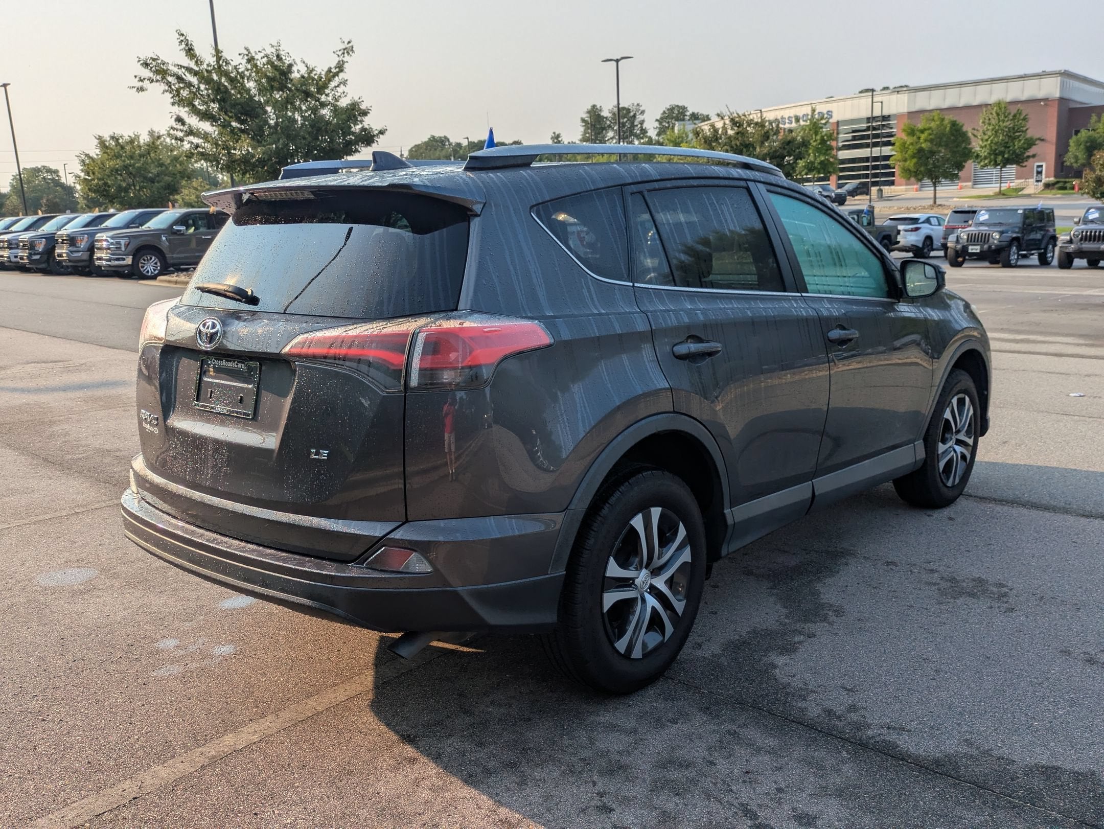 2017 Toyota RAV4 LE