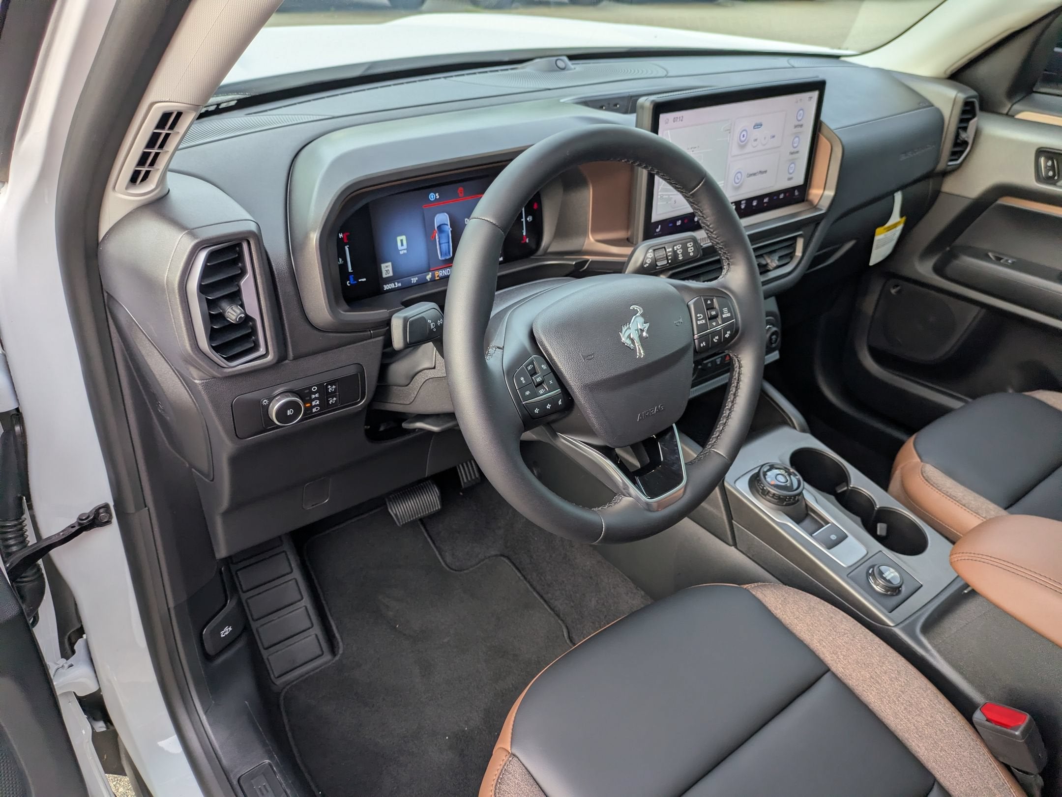 2026 Ford Bronco Sport Outer Banks - Crossroads Courtesy Demo