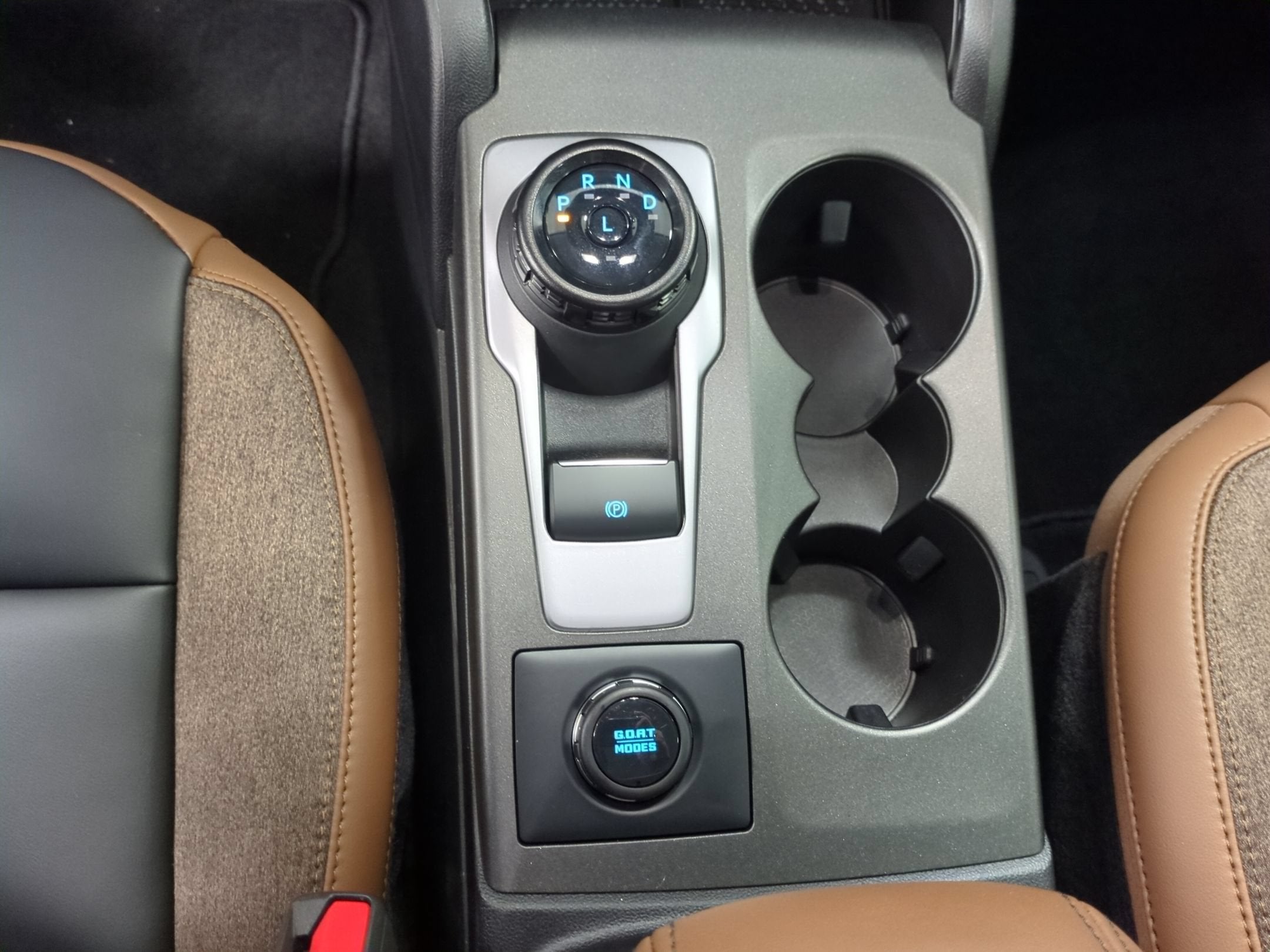2026 Ford Bronco Sport Outer Banks - Crossroads Courtesy Demo