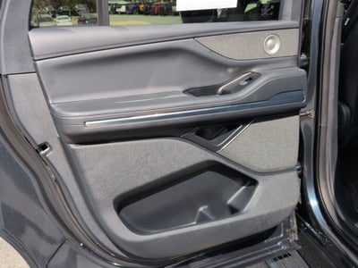 2025 Lincoln Navigator L Reserve