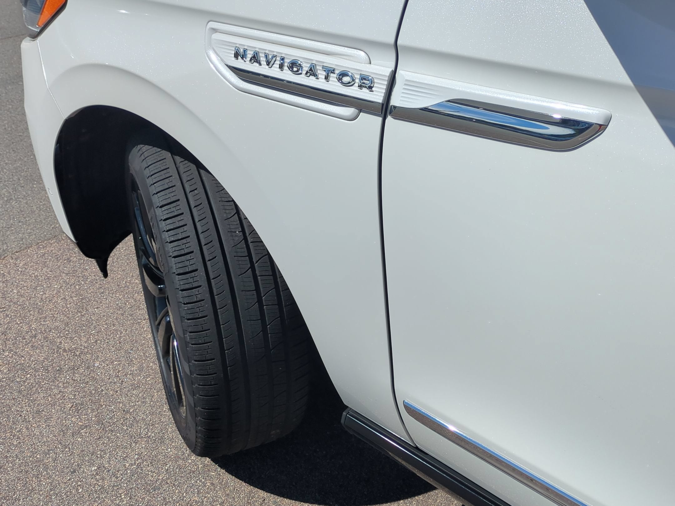 2024 Lincoln Navigator L Reserve
