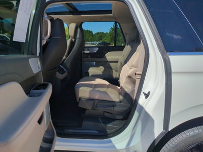 2024 Lincoln Navigator L Reserve