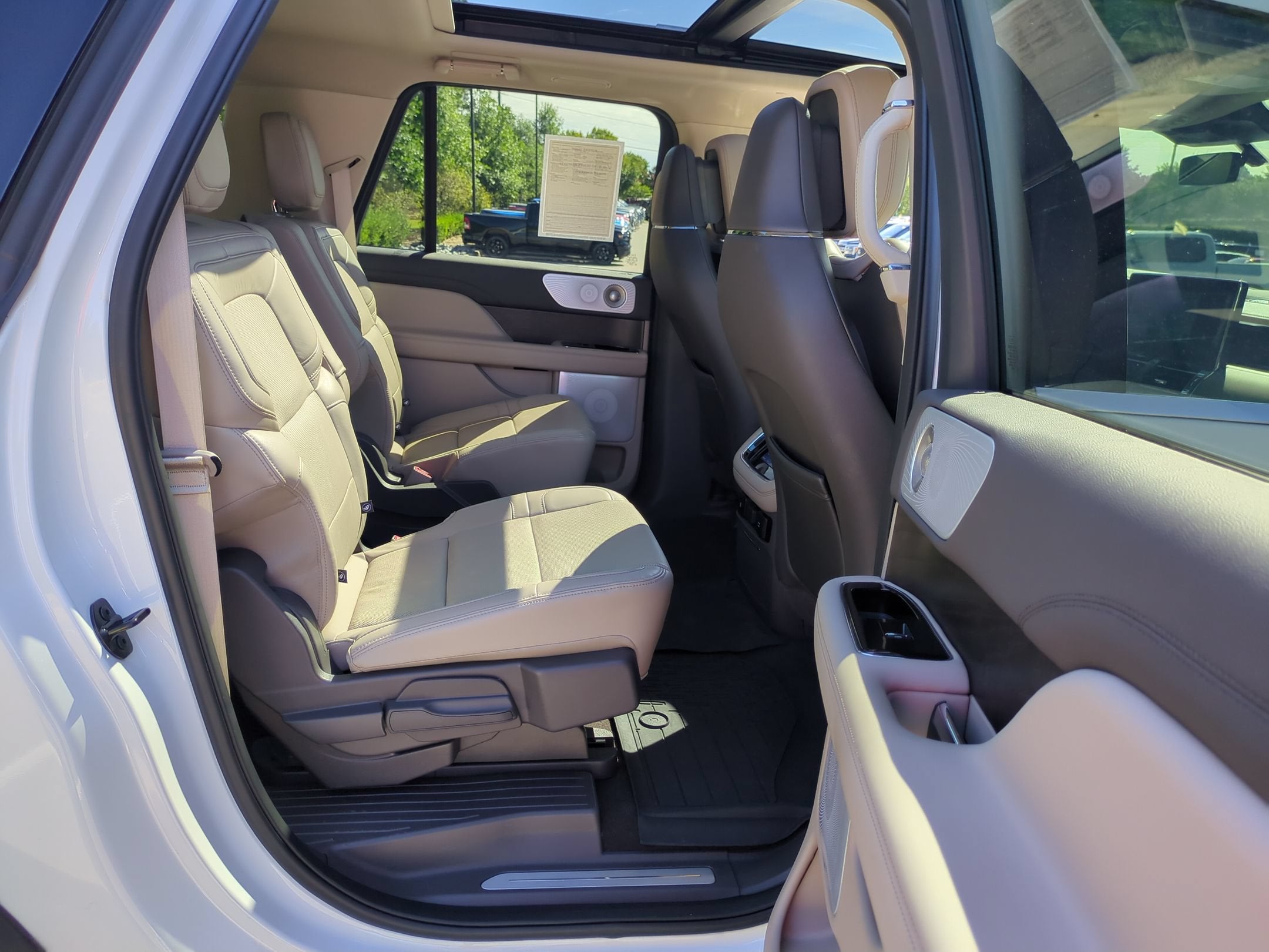 2024 Lincoln Navigator L Reserve