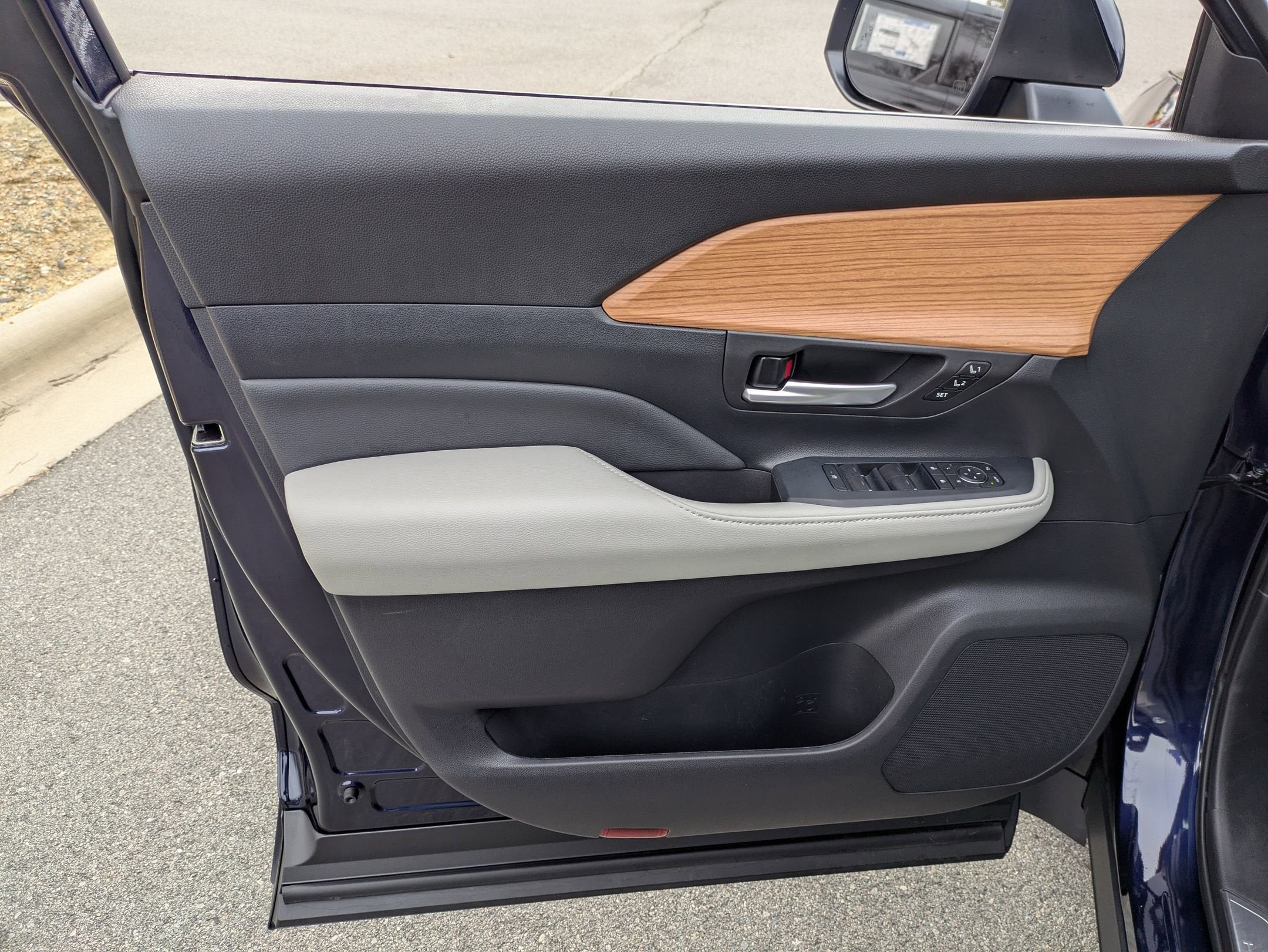 2025 Toyota Grand Highlander Hybrid Limited