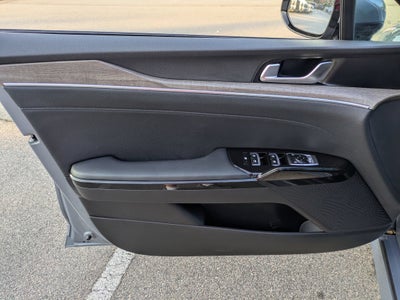 2023 Kia K5 EX