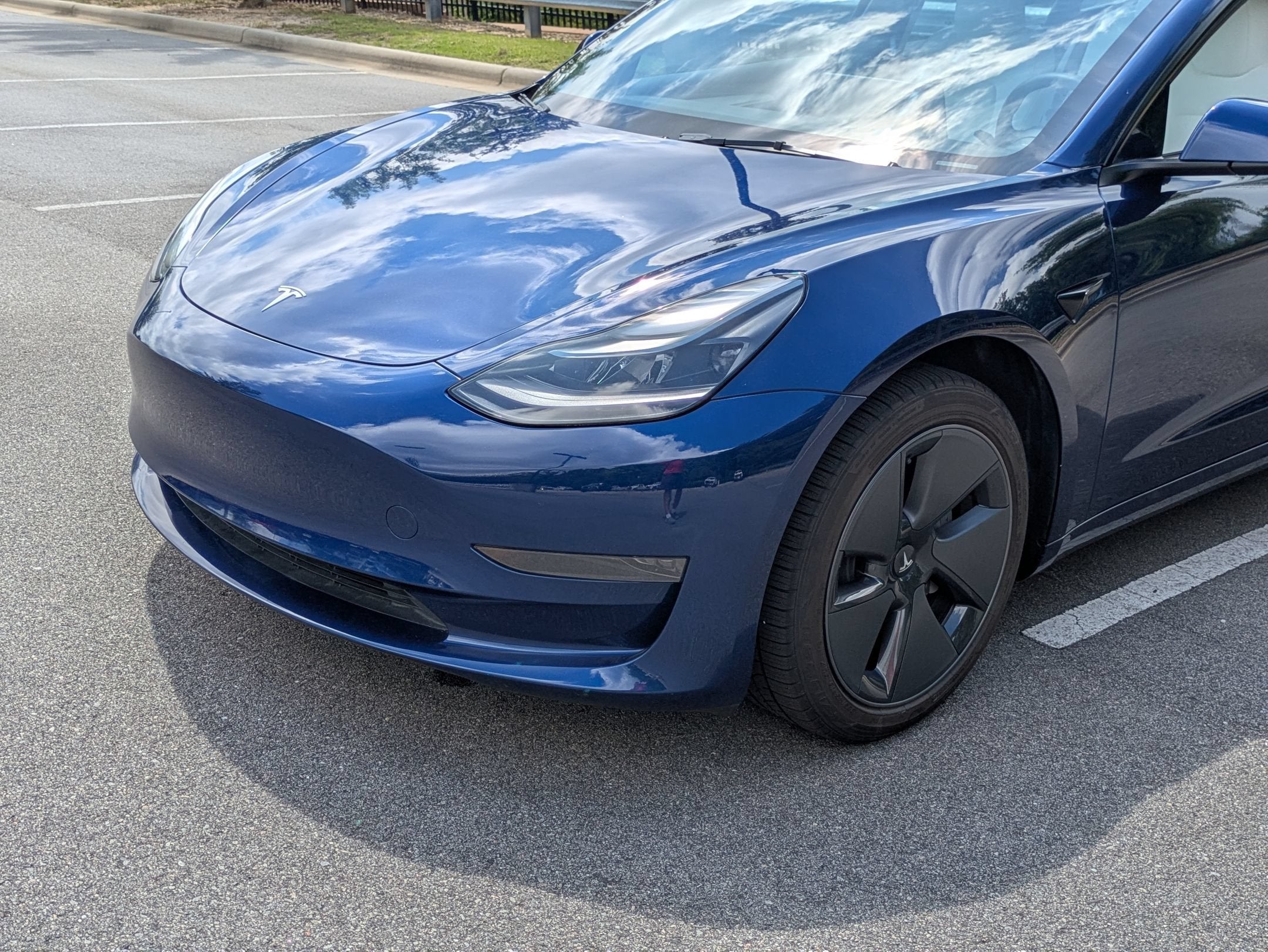 2023 Tesla Model 3 Base