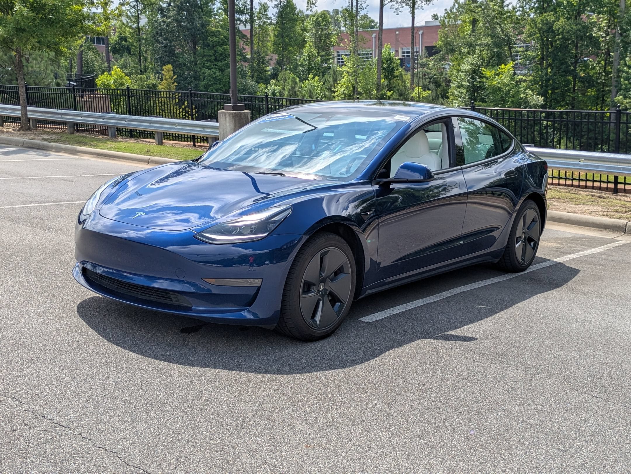2023 Tesla Model 3 Base