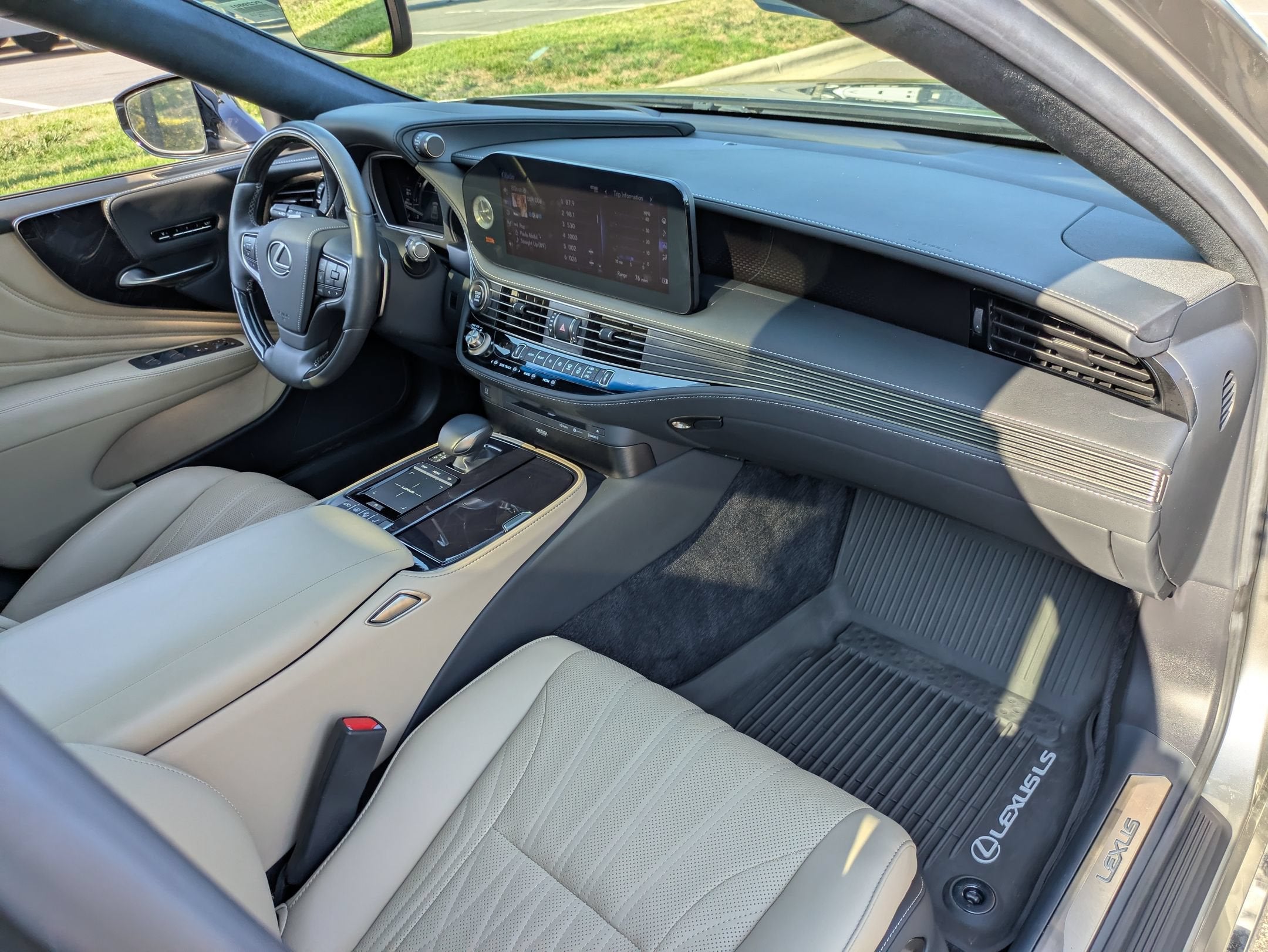 2022 Lexus LS LS 500