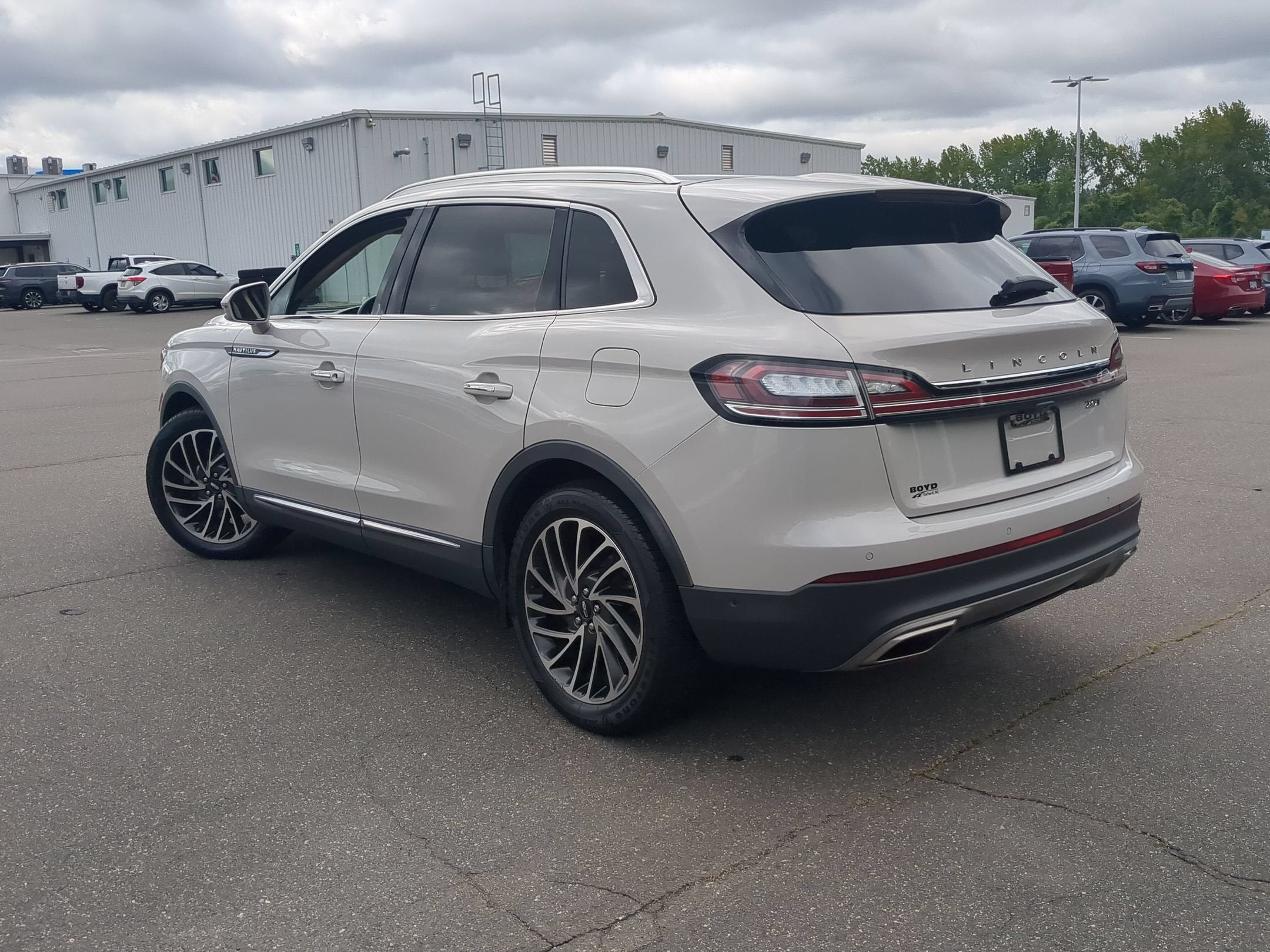 2019 Lincoln Nautilus Reserve