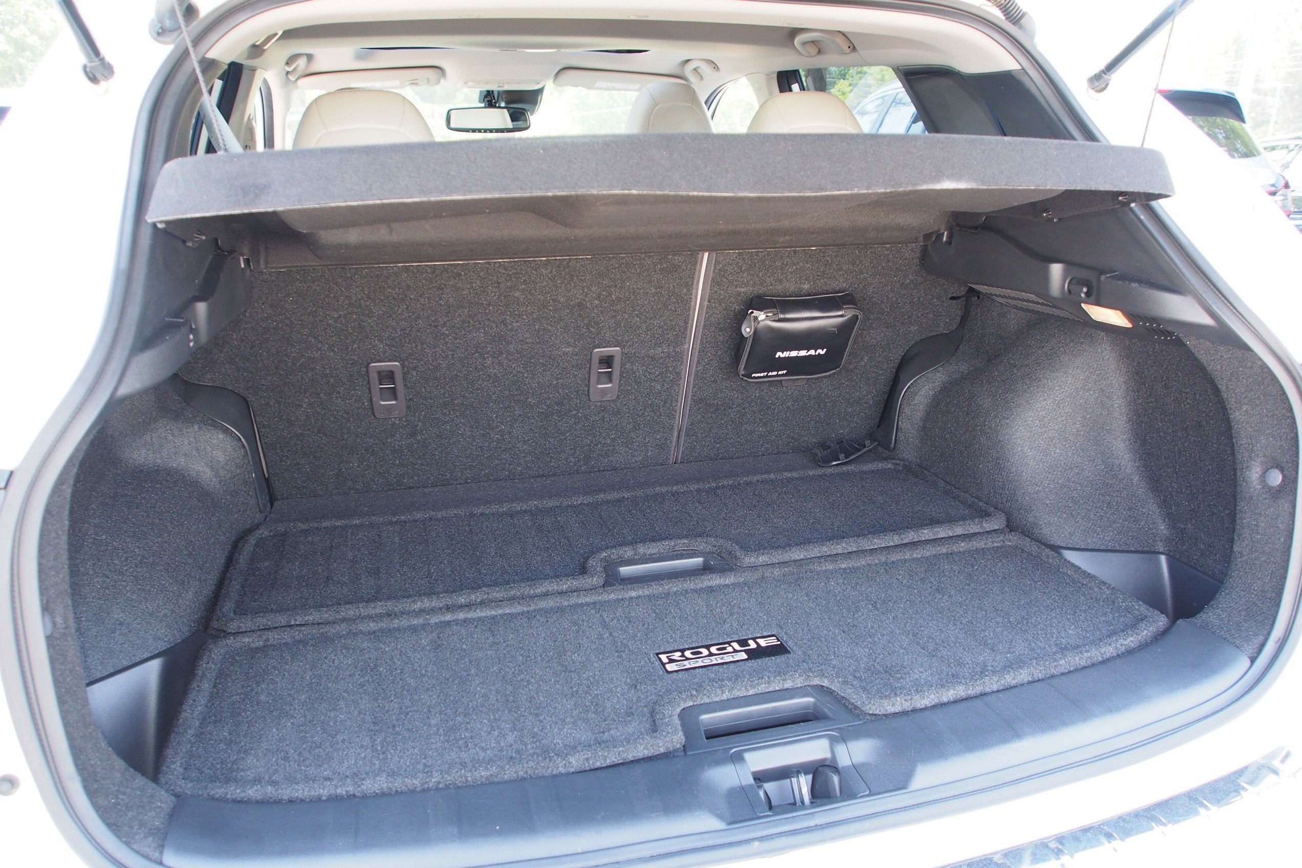 2022 Nissan Rogue Sport SL