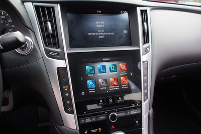 2022 INFINITI Q50 LUXE