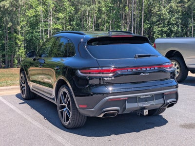2023 Porsche Macan Base