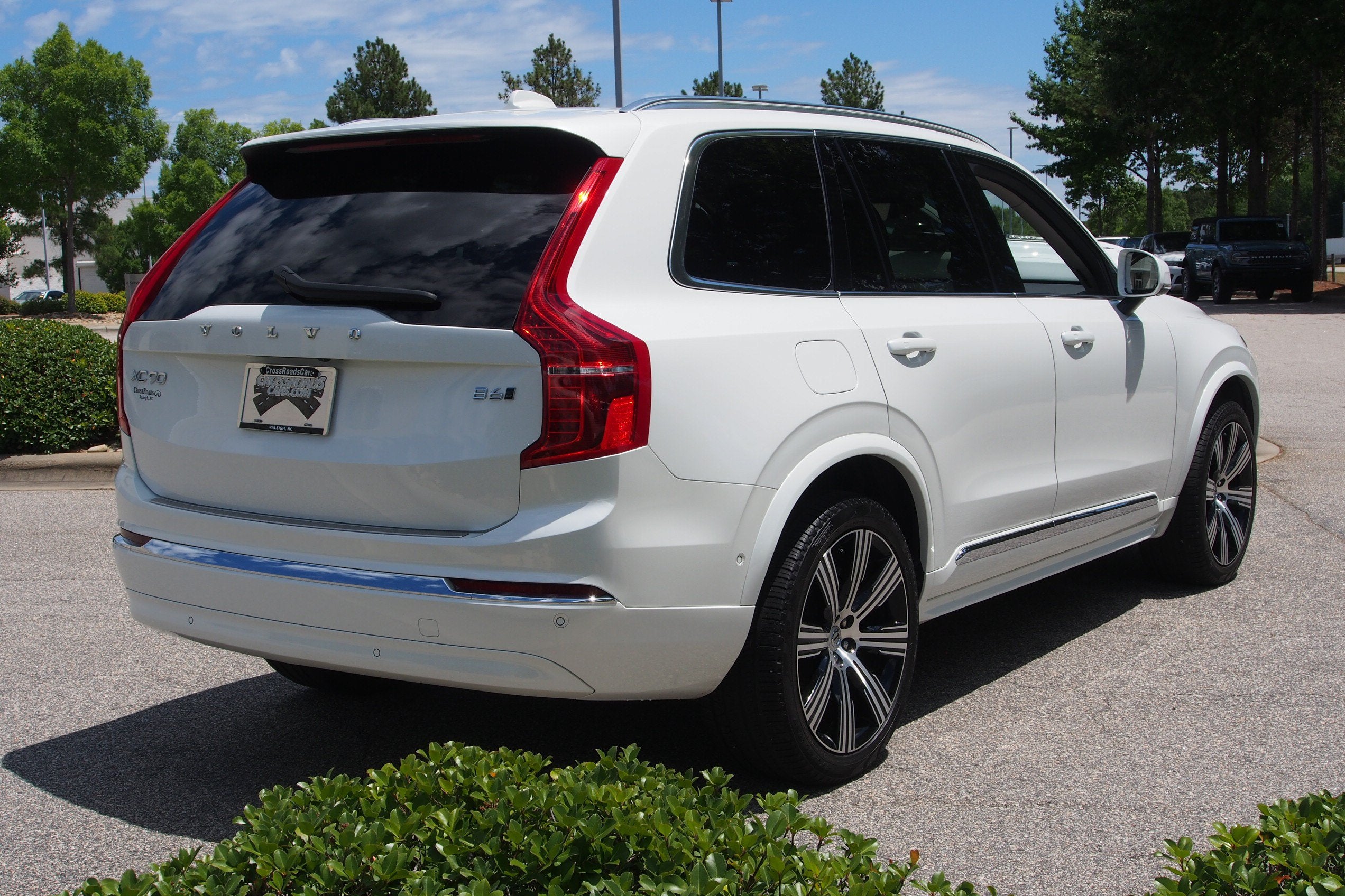 2024 Volvo XC90 Plus Bright Theme