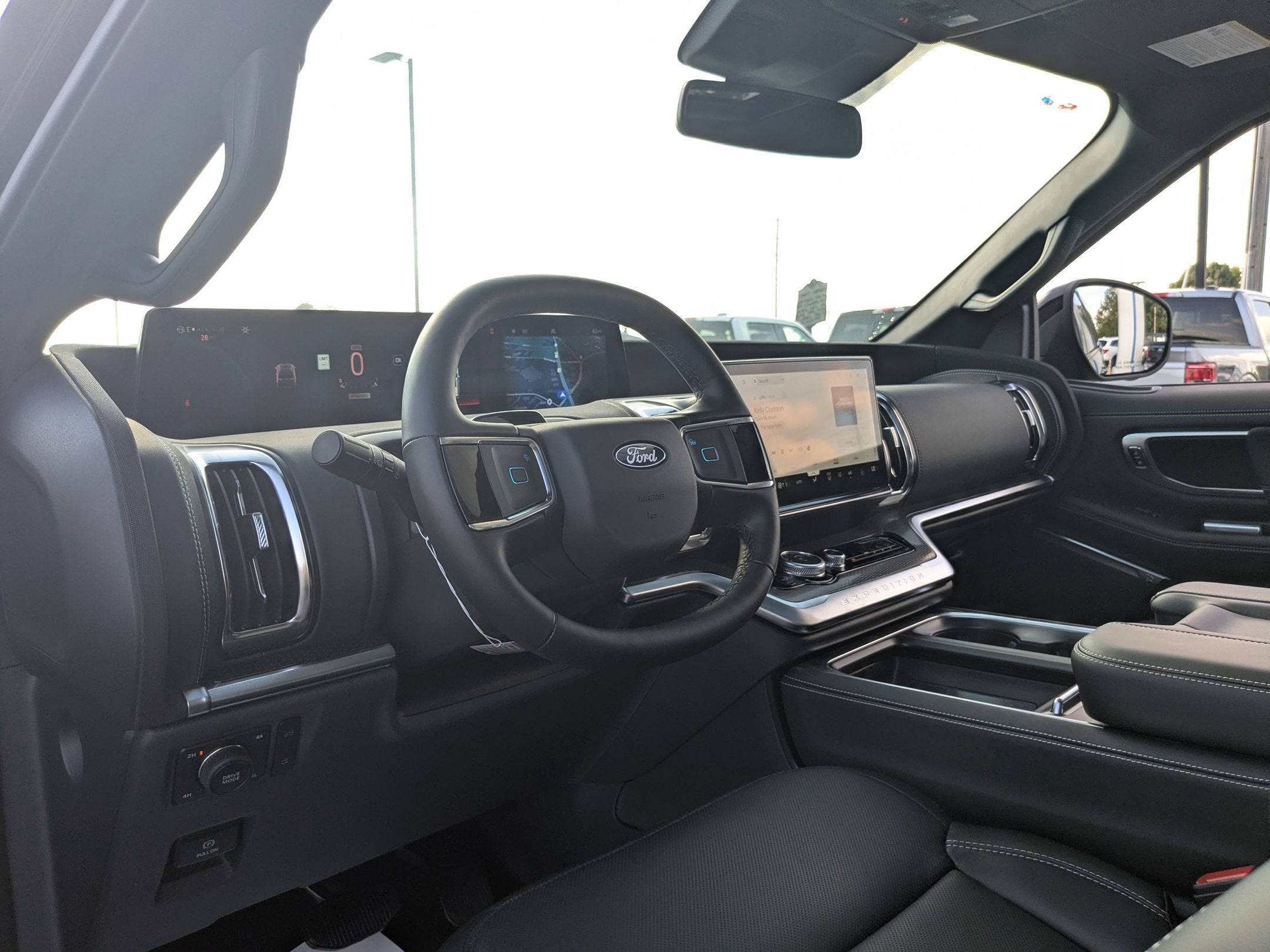 2027 Ford Expedition Platinum