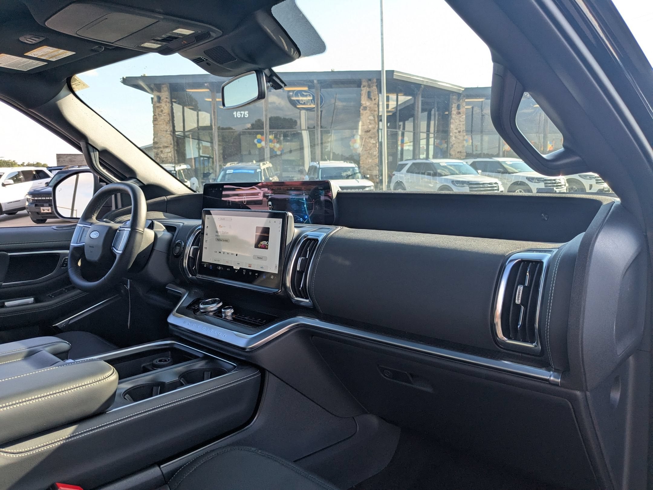 2027 Ford Expedition Platinum