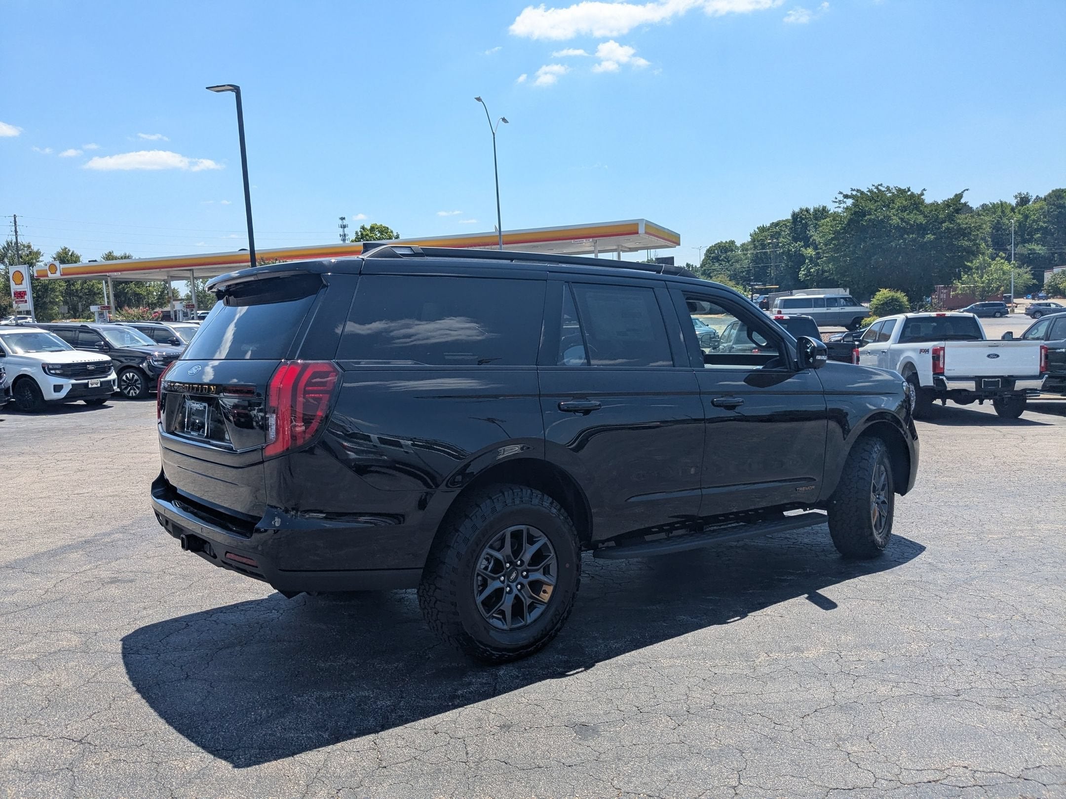 2026 Ford Expedition Tremor