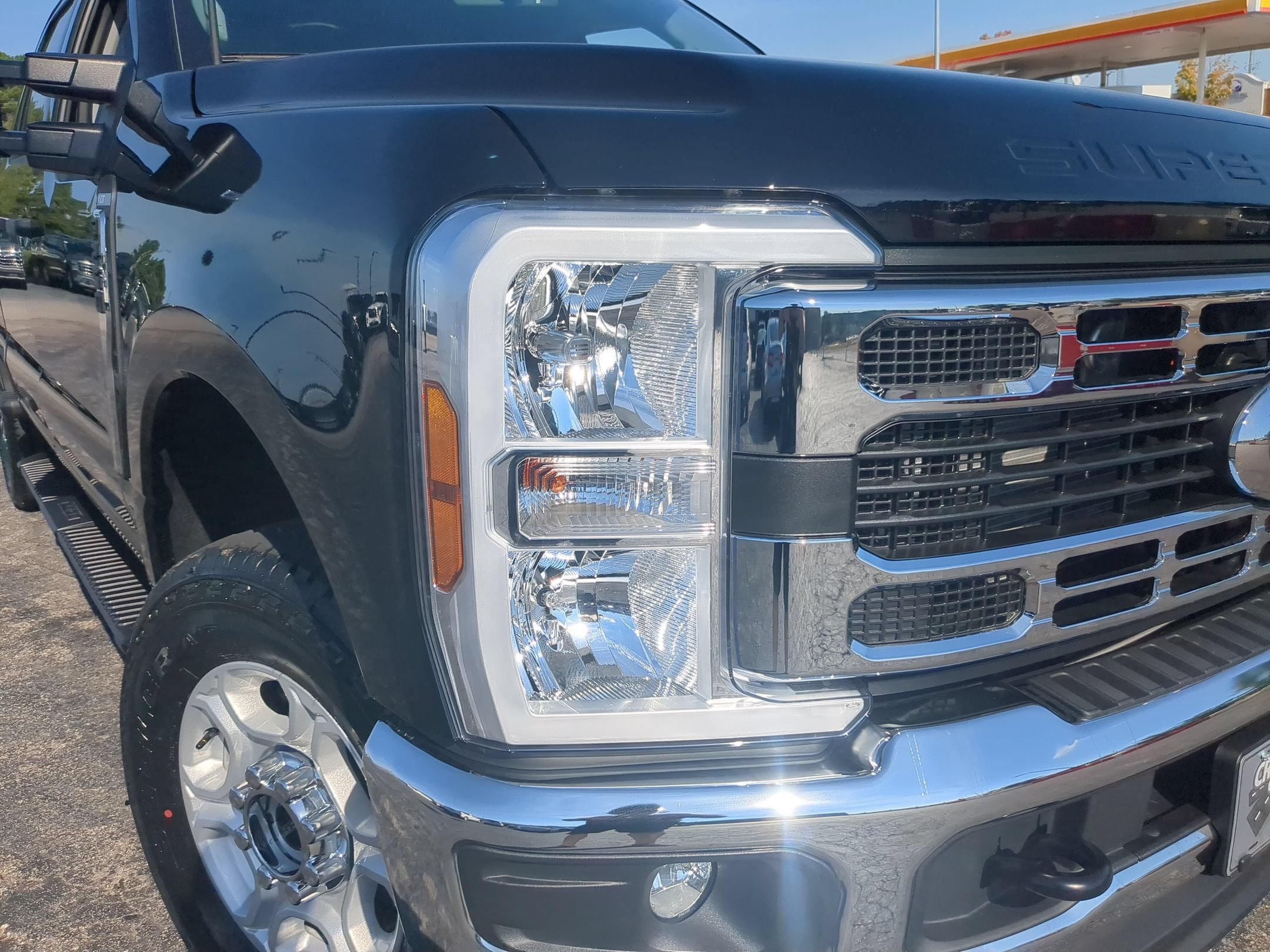 2027 Ford Super Duty F-250 SRW XLT
