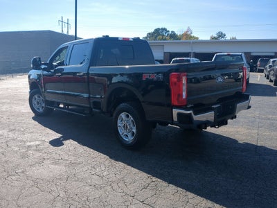 2027 Ford Super Duty F-250 SRW XLT