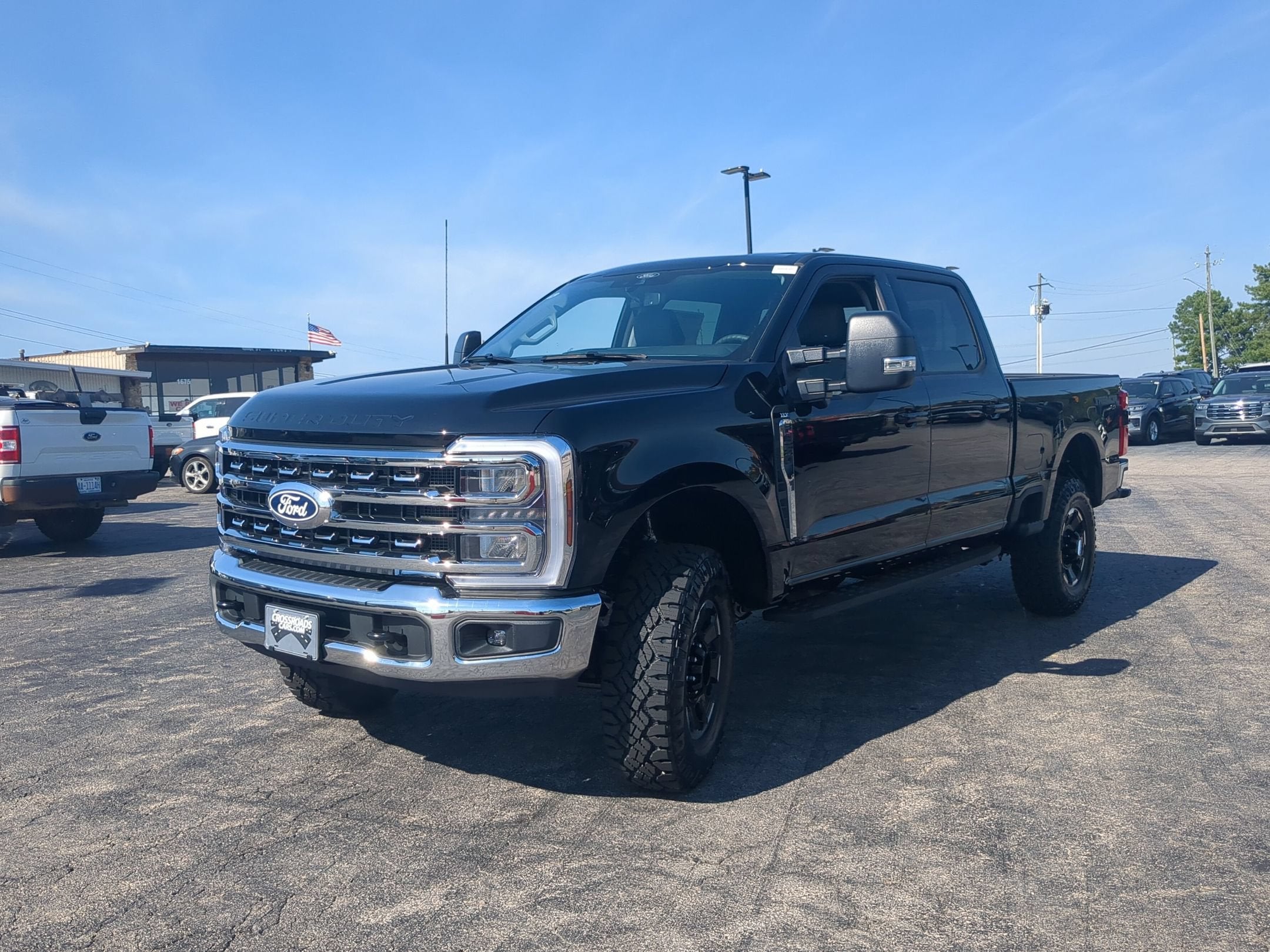 2027 Ford Super Duty F-350 SRW F-350® XLT