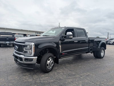 2026 Ford Super Duty F-350 DRW LARIAT