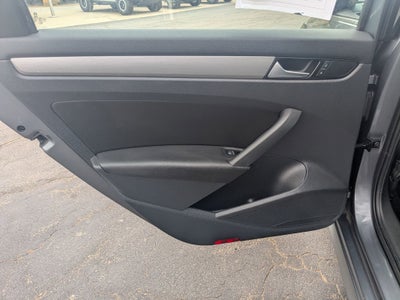 2014 Volkswagen Passat TDI SE