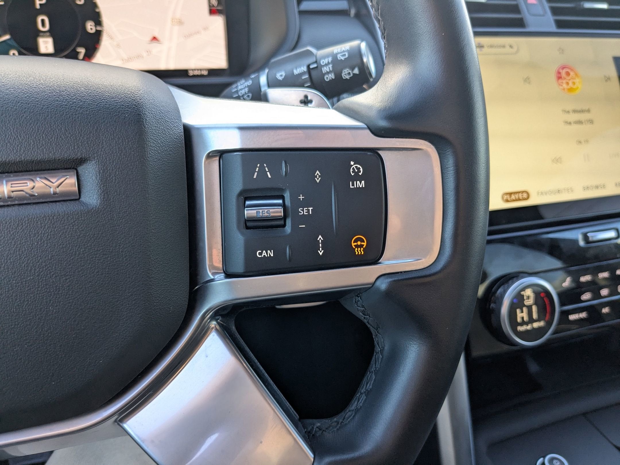 2023 Land Rover Discovery S R-Dynamic