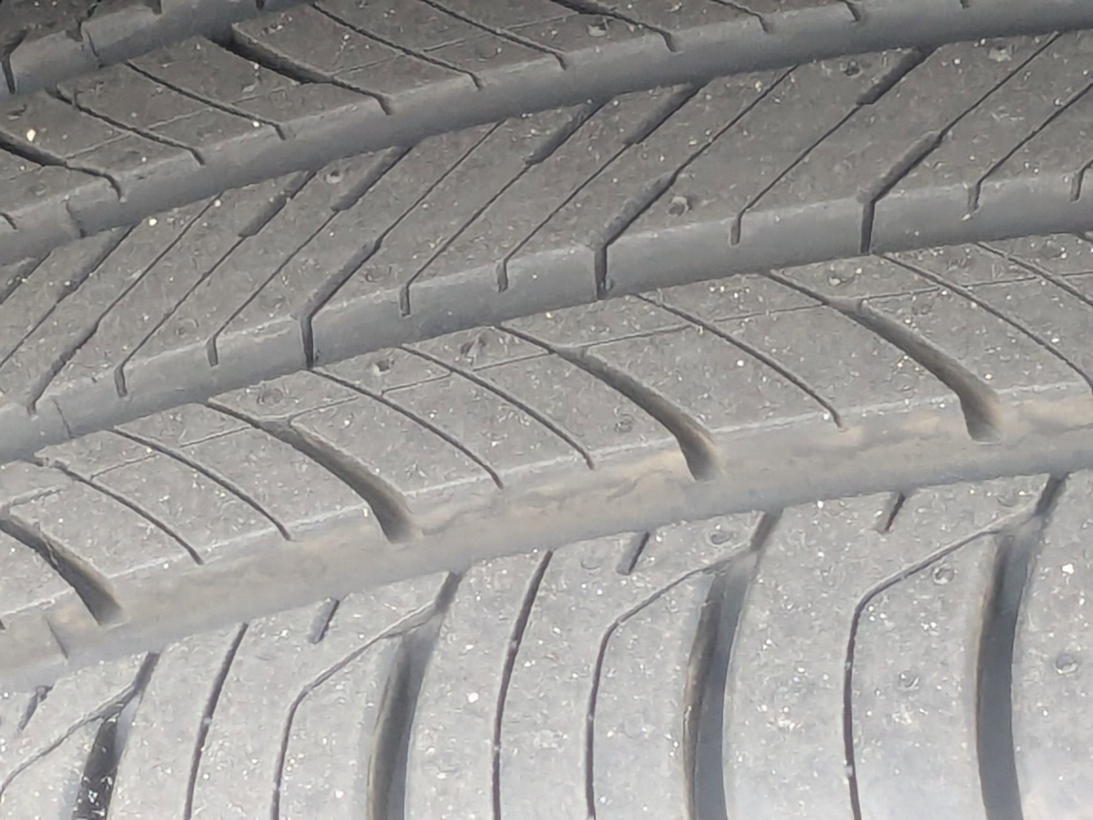 2025 Ford Explorer Active - Crossroads Courtesy Demo