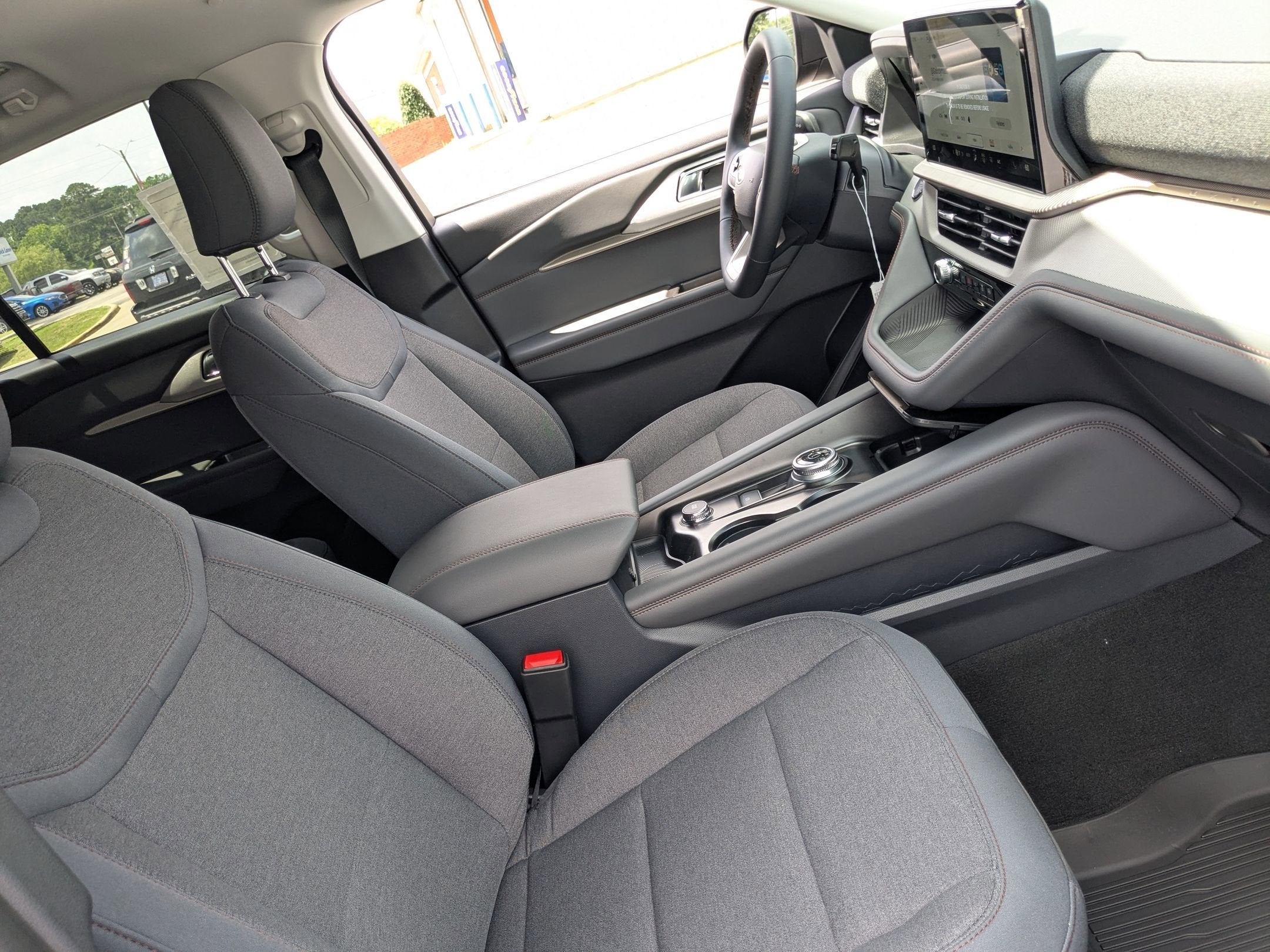 2025 Ford Explorer Active - Crossroads Courtesy Demo