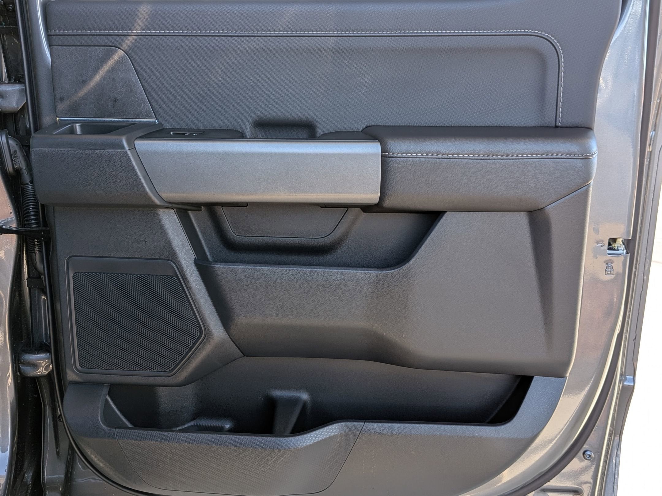 2025 Ford F-150 XLT - Crossroads Courtesy Demo