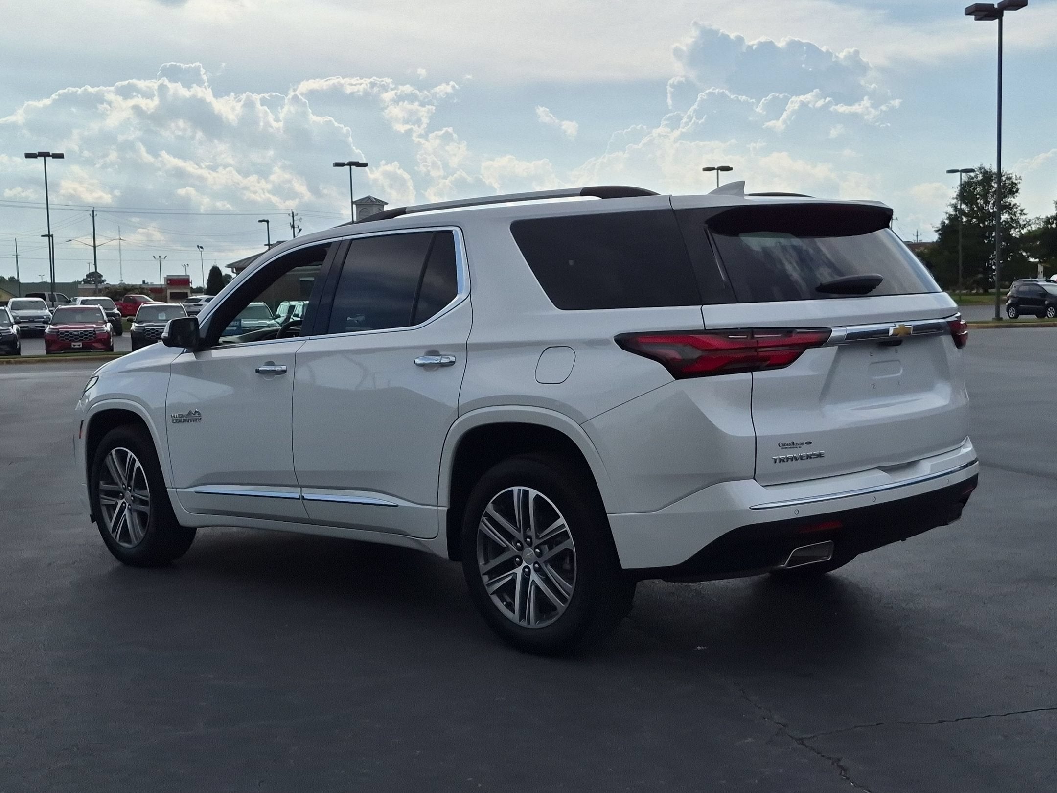 2023 Chevrolet Traverse High Country