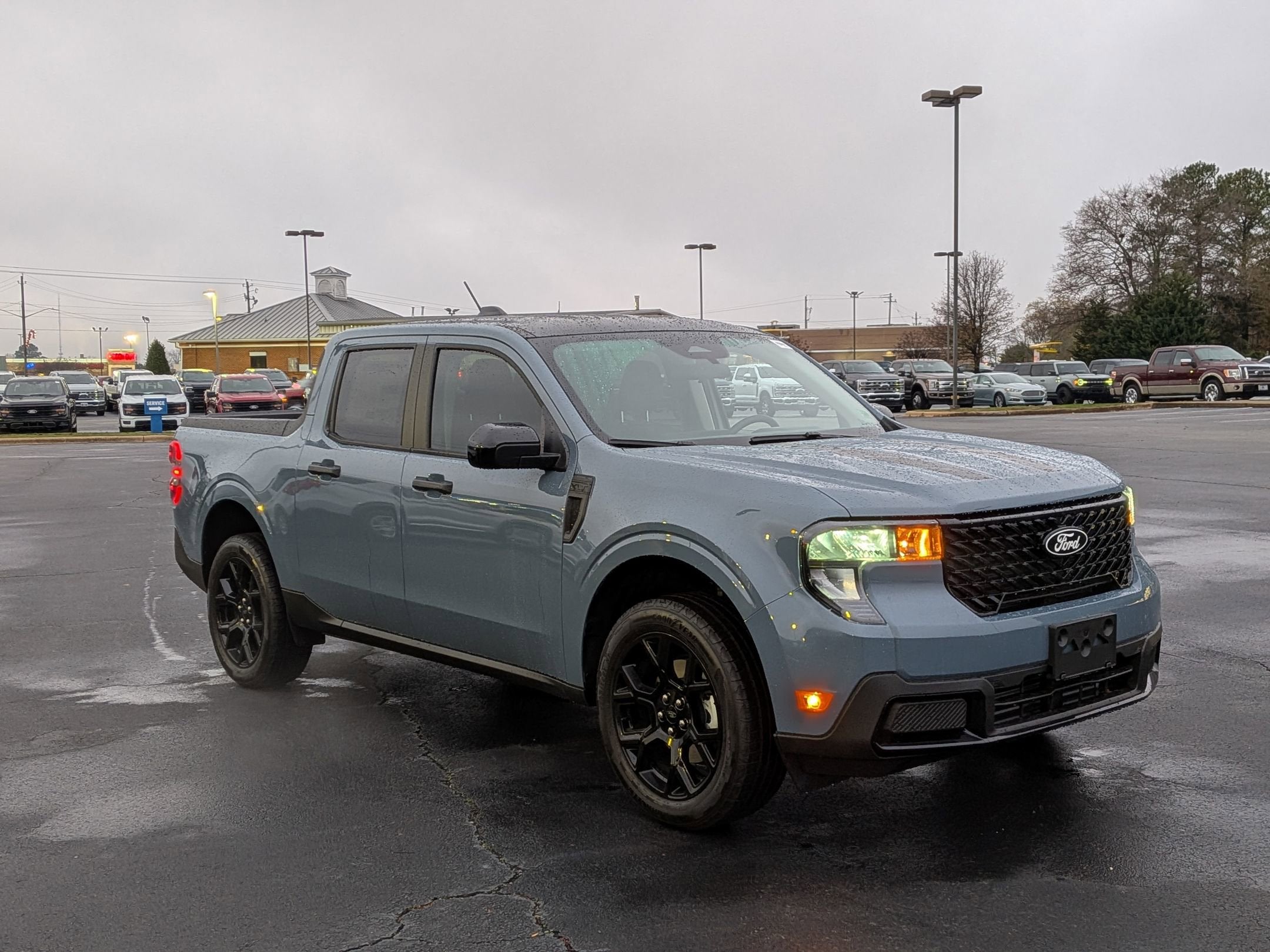 2025 Ford Maverick XLT