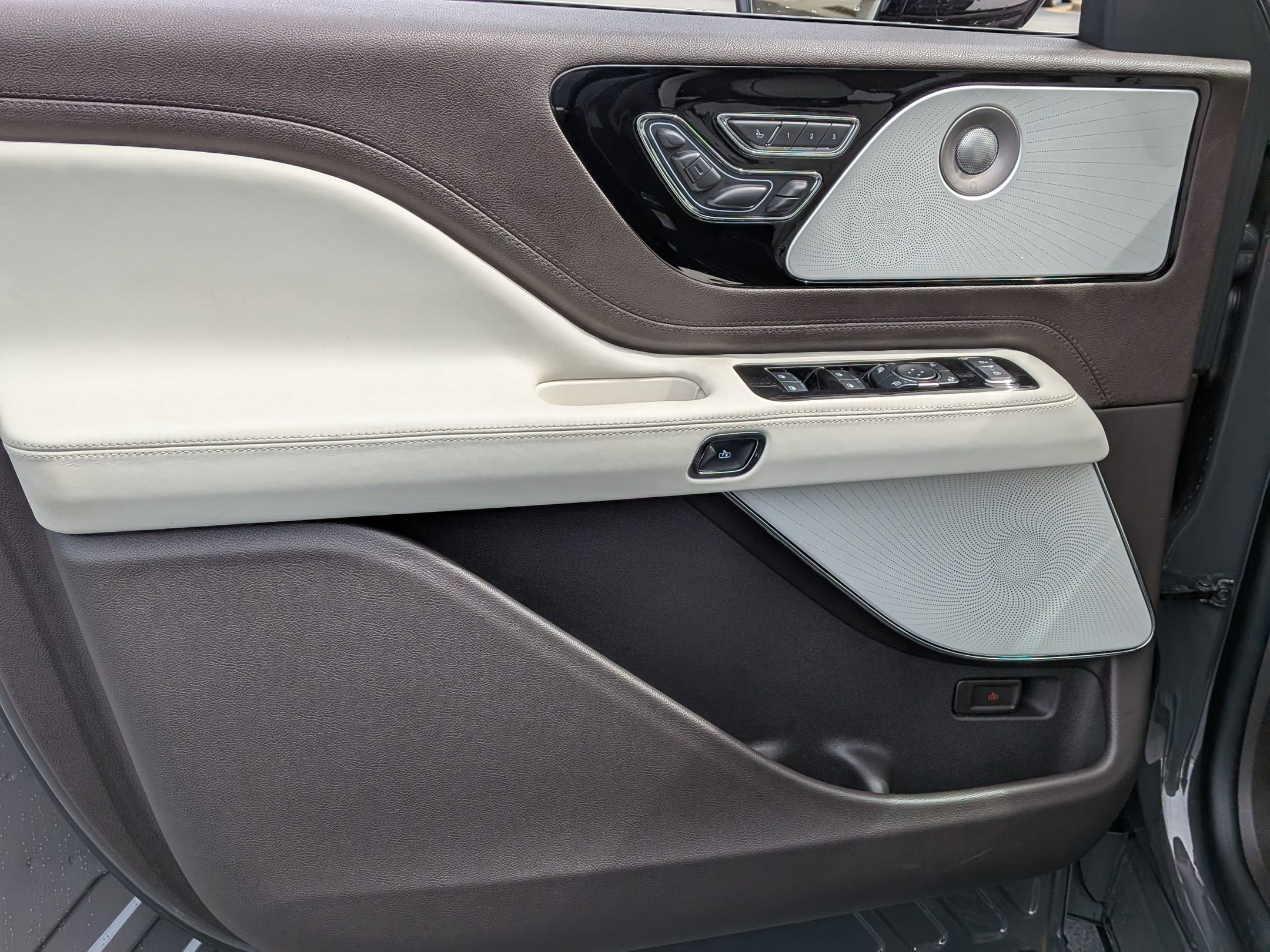 2024 Lincoln Aviator Black Label