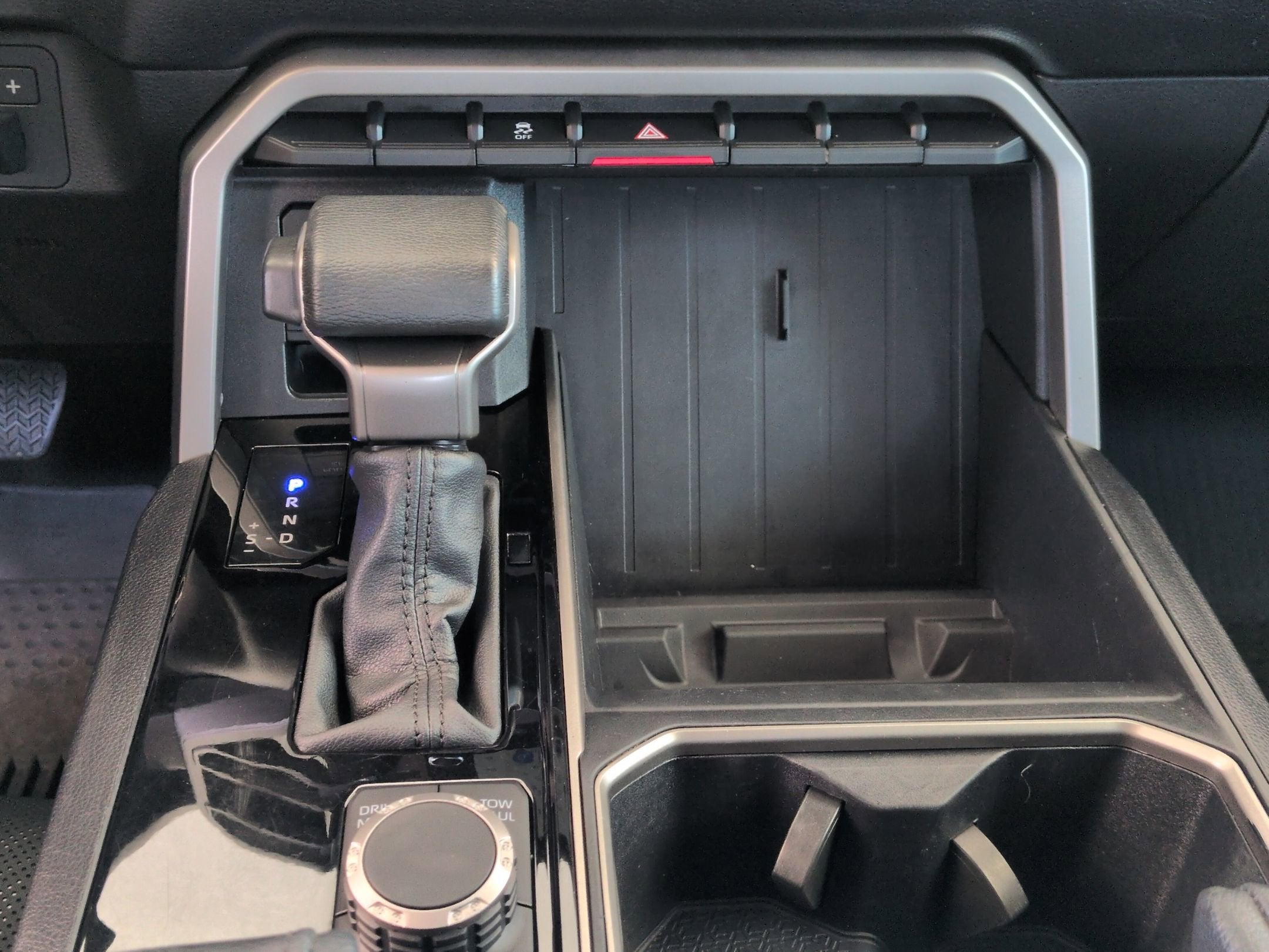 2024 Toyota Tundra 2WD SR5