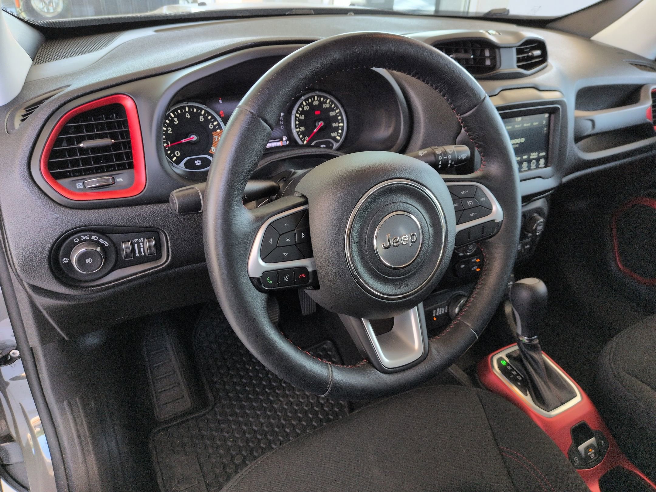 2020 Jeep Renegade Trailhawk